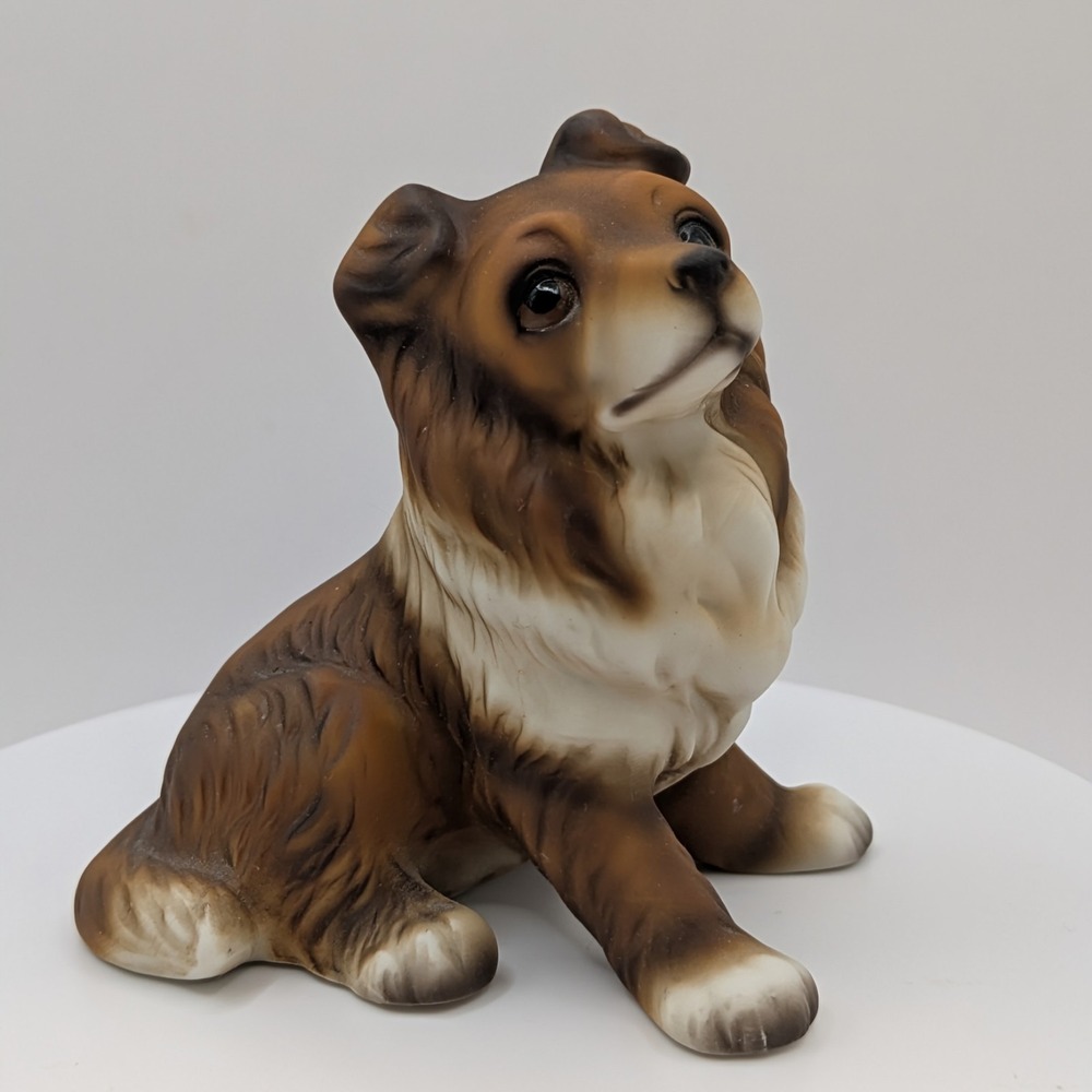 Harvey Knox Kingdom Collie Dog Porcelain Figurine‎ Vintage 3.5" HKJ21A82